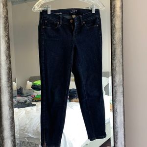 Ankle length zipper jeans in dark blue